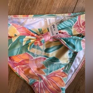 Watercolors by Kenny Flowers New with Tags Tropical Bikini Bottom